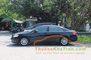 Thuê xe 4 Chỗ Toyota Camry tại Đà Nẵng