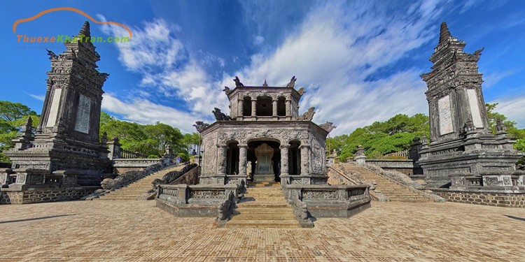 Lăng Khải Định – Công trình kiến trúc độc đáo nhất Huế