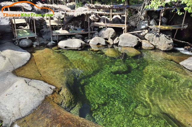 “Mục sở thị” 13 con suối ở Huế đẹp hạ nhiệt mùa hè