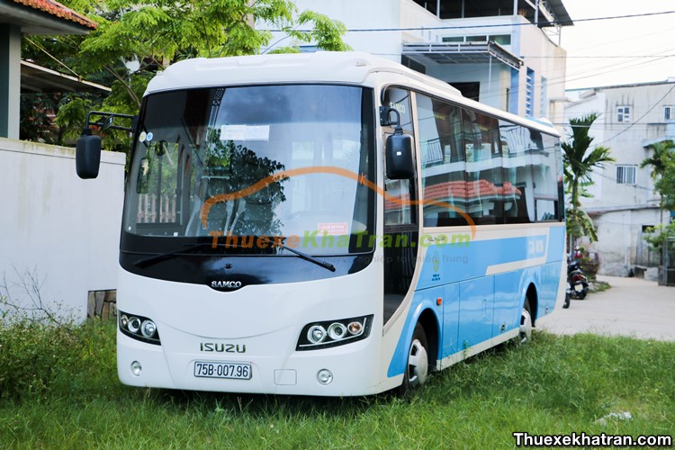 Thuê xe 35 chỗ ở Quảng Bình